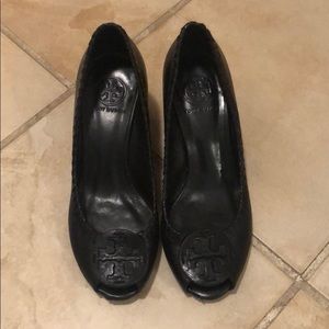 TORY BURCH Worn Peeptoe Wedges Size 7M